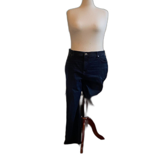 Torrid High Rise Kick Boot Super Soft Jeans in New Moon, Size 22 - Picture 3 of 4